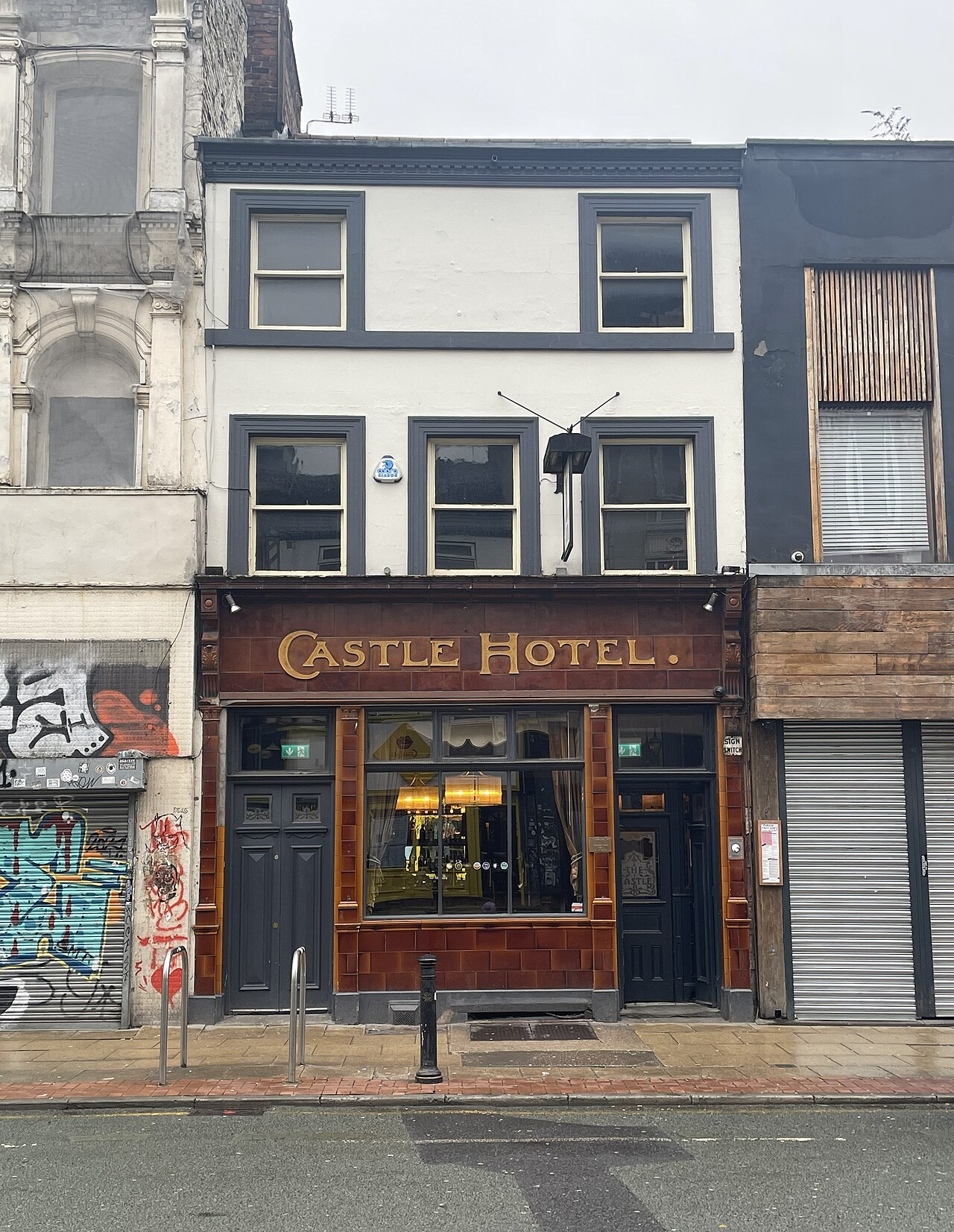 Castle Hotel, 66 Oldham Street, Manchester M4 1LE